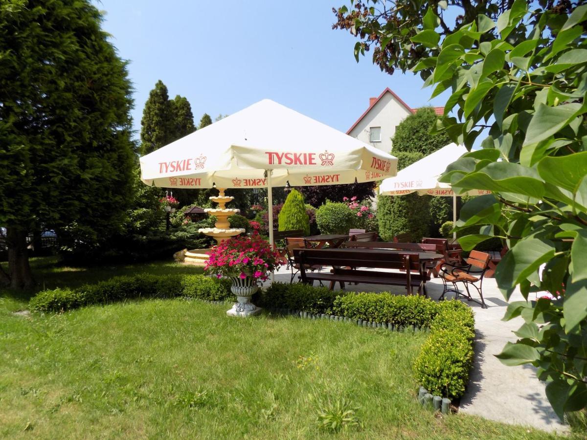 Pensjonat Angela Łeba Exterior foto